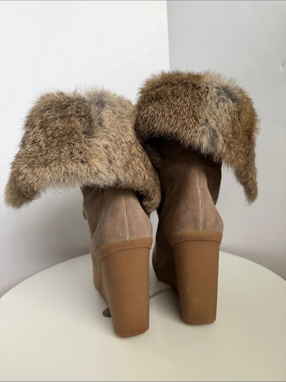 Coach Scout Sahara Suede Wedge Boots Fold Over Rabbit Fur Cuff Lace Up Moc-Toe